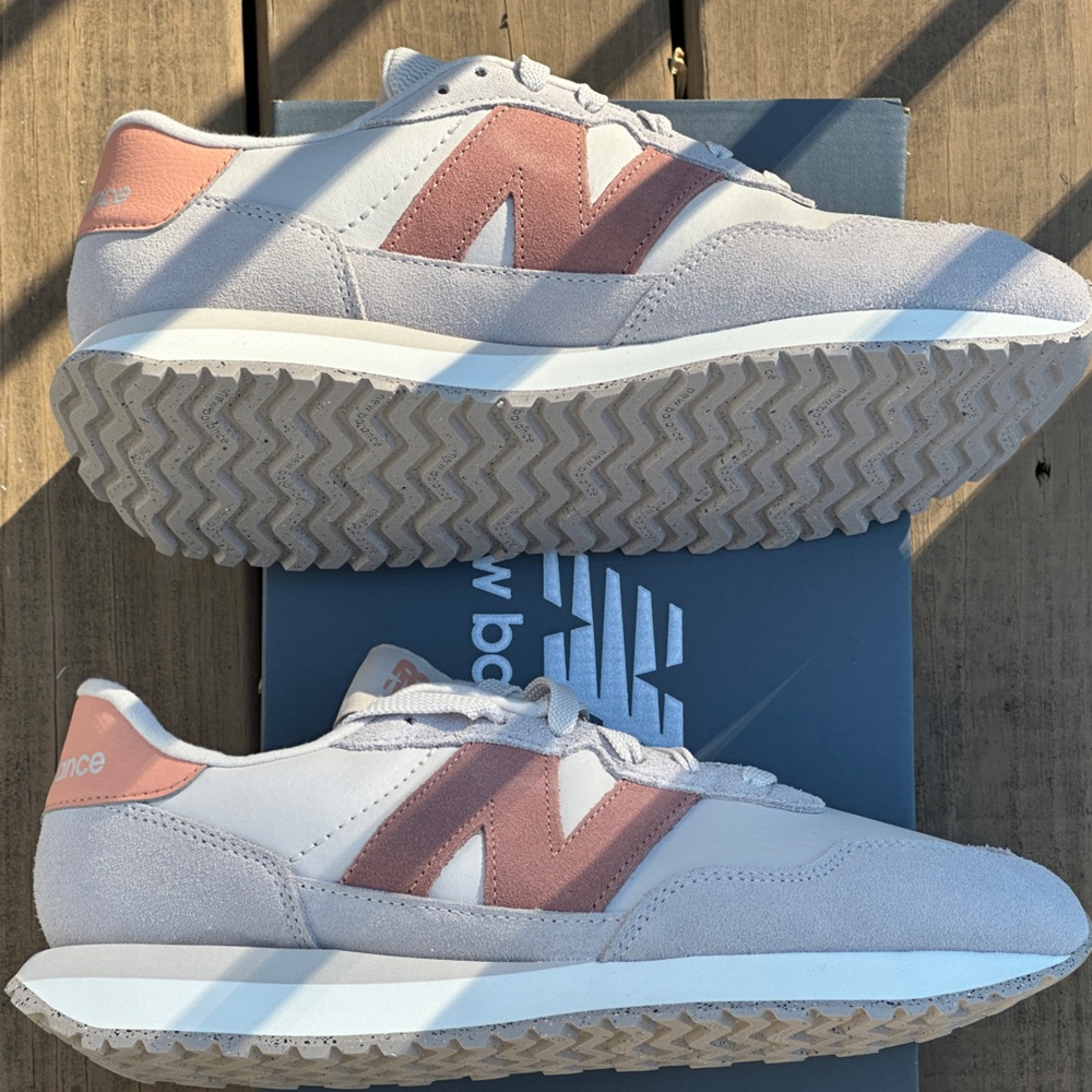 NEW New Balance Pink WS237 Lifestyle Running Casual Sneaker Size Womens 9.5 - Picture 6 of 9